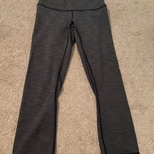 Lululemon crop leggings